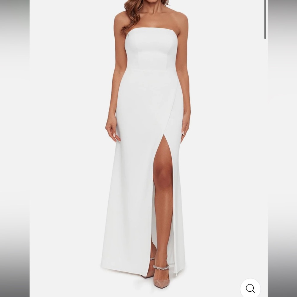Aqua Brand White Strapless Dress